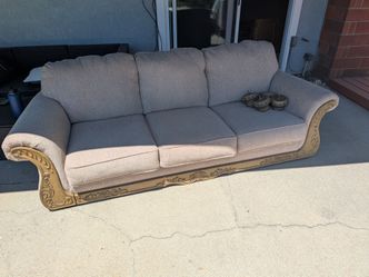 Free couch.