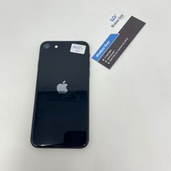 On Sale iPhone SE 3  Unlocked 