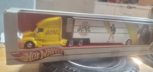 Hotwheels ACDC semi with trailer new in packaging
