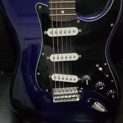 Squier Stratocaster 
