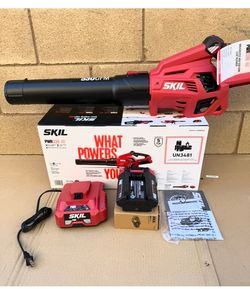 Skil 40V Brushless Leaf Blower Kit Included Battery and Charger