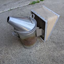 Bee Smoker / Beehive Smoker