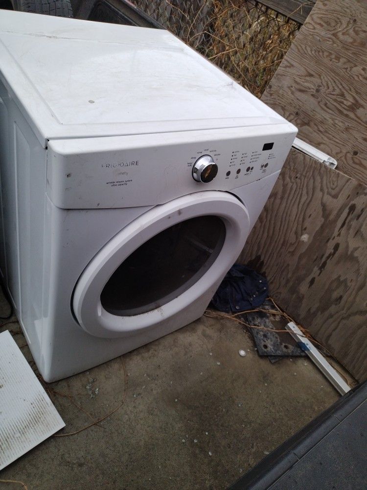 Washer And Dryer Front Loaders