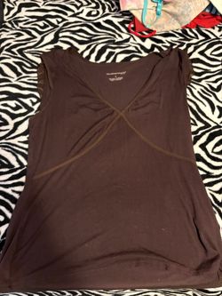 brown tank top