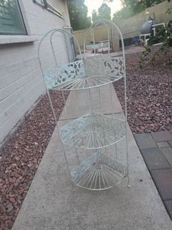 3 tier plant stand