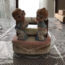 Japan Porcelain Antique