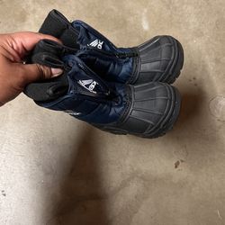 Snow Boots 