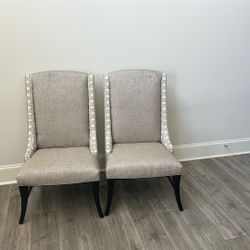 2 Modern Chairs 