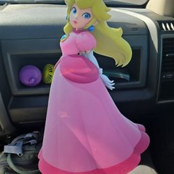 23" Official Nintendo Display- Princess Peach