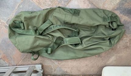 Military duffel backpack
