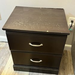 One Night Stand/ Una Mesa De Noche 