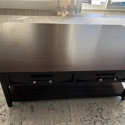 Coffee Table Excellent Condition 