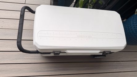 Igloo cooler