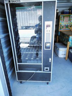 Snack machines vending LCM2