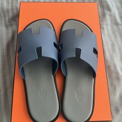 Hermes Izmir sandal $650 <NEW>