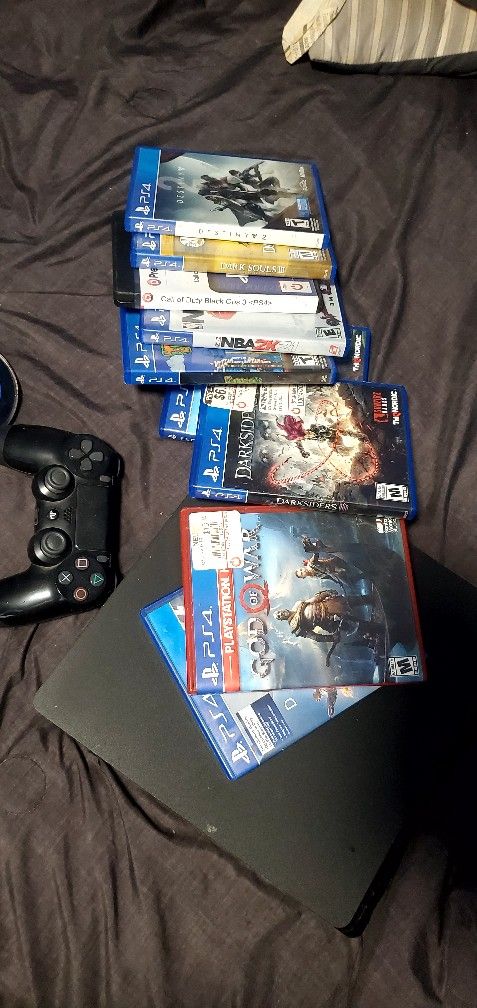 Ps4  Console And 9 Games 