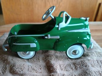 Hallmark Kiddie Car Classics