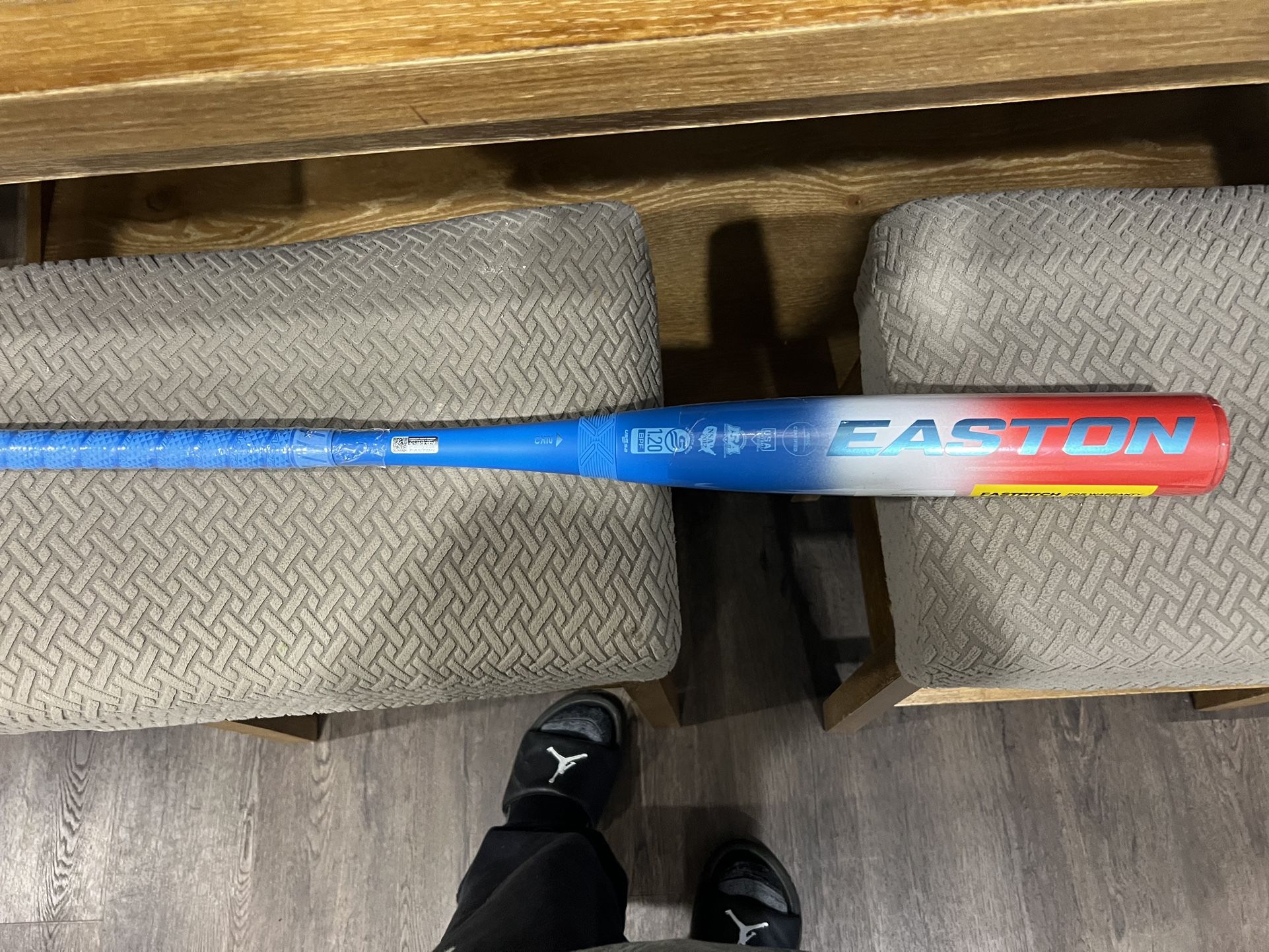 DOUBLE BARREL GHOST SOFTBALL BAT