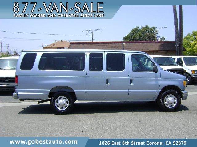 1999 Ford E-350