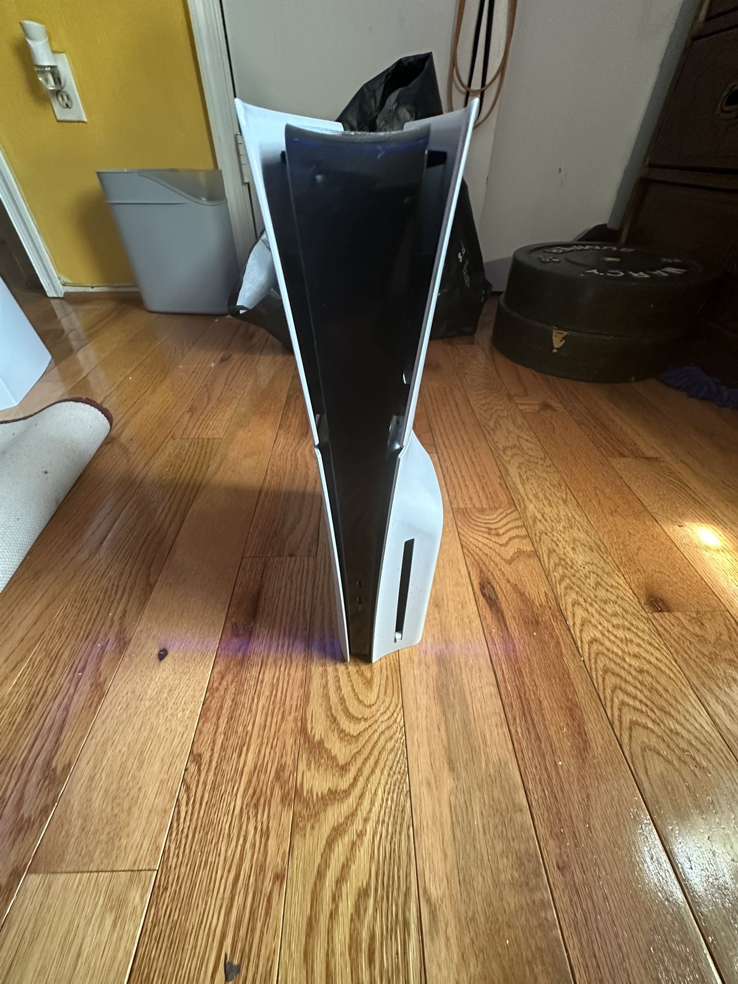 PlayStation 5 Slim Disk Drive 1 TB Excellent Condition