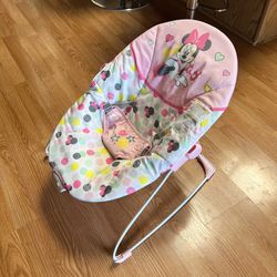 Kids 2 Disney Baby Mini Mouse Vibrating Baby Bouncer Spotty Dotty design