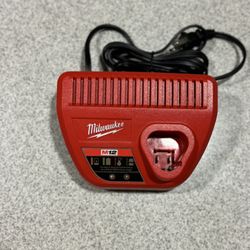 Milwaukee Genuine OEM 48-59-2401 M12 Lithium Ion 12 Volt Battery Charger 
