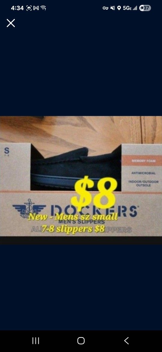 New - Mens Dockers size 7-8 Slippers $8