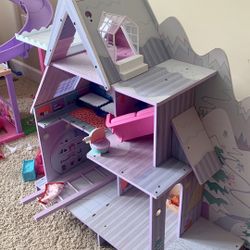 LOL Doll House