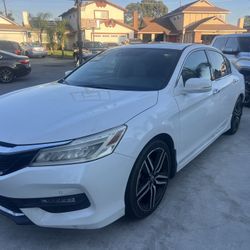 2017 Honda Accord Touring V6