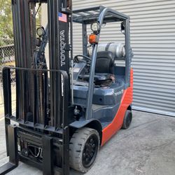 Toyota Forklift 