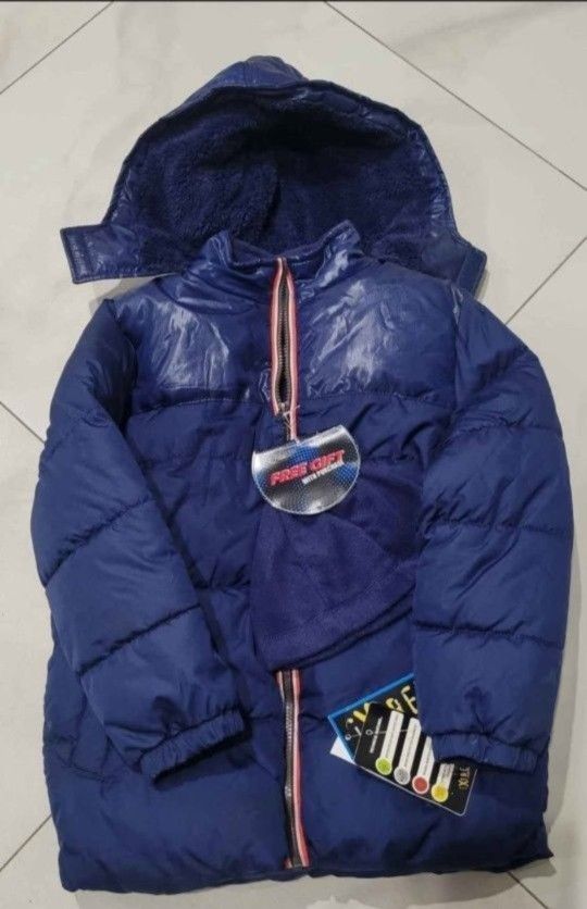 Boys Blue Jacket Size 6-8 New With Hoodie NEW