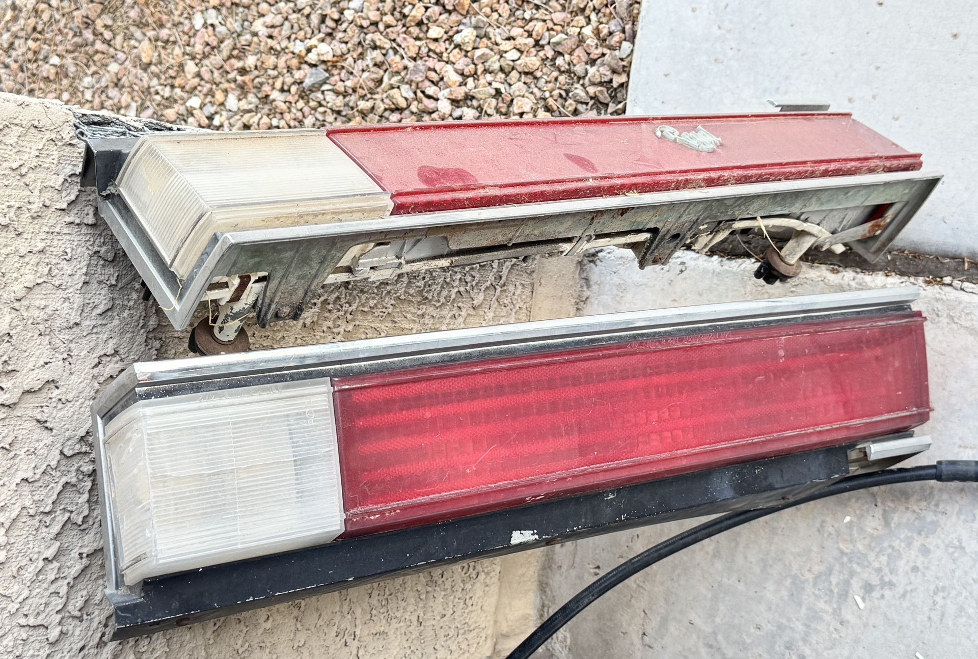 Regal G Body Tail Lights