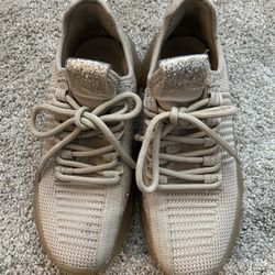 Women’s Steve Madden Maxima - Size 6