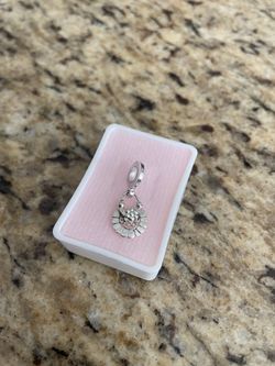 Jerezana Charms