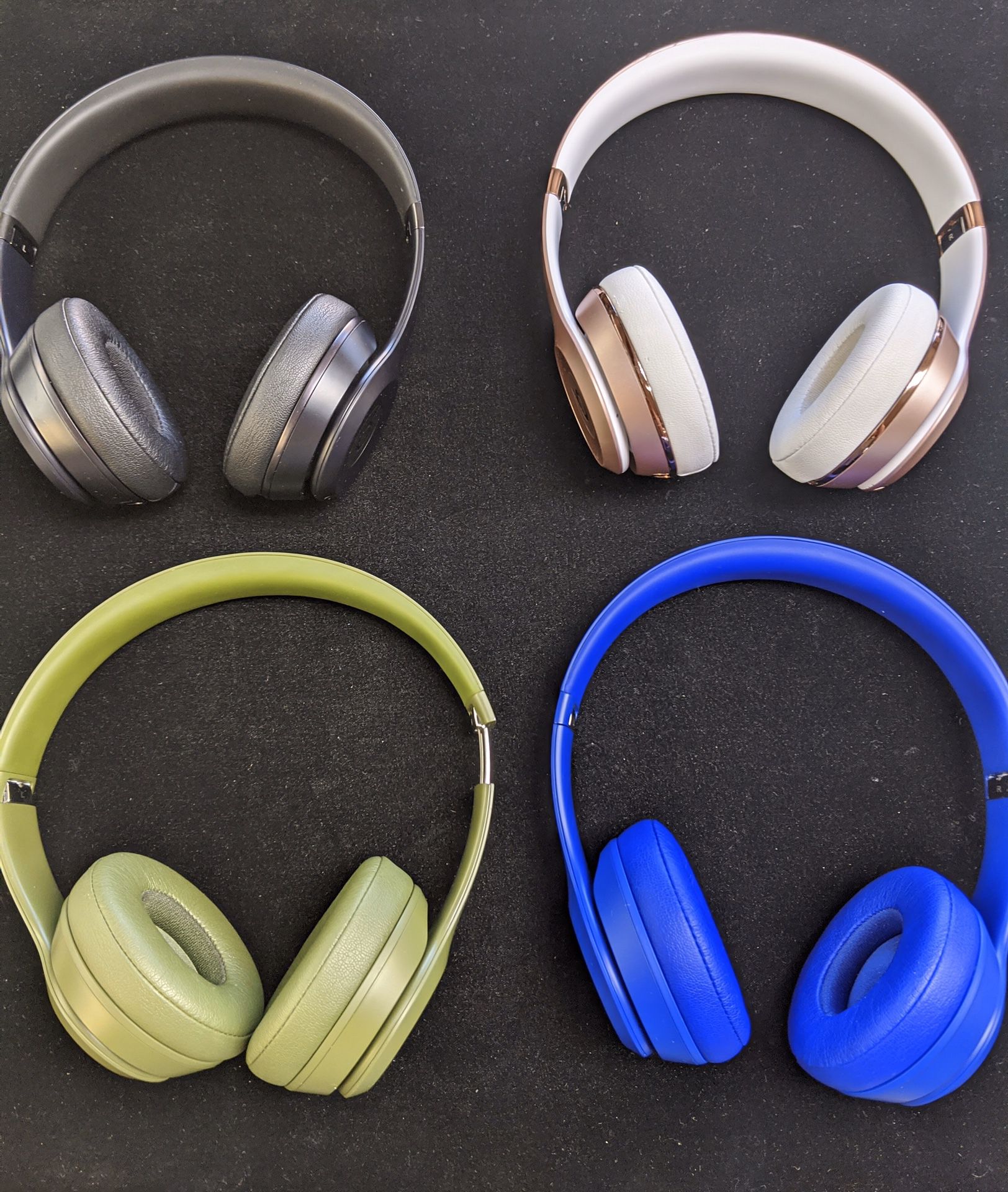 Apple Beats by Dre Solo 3 Wireless Bluetooth Headphones
