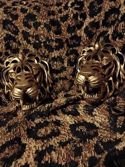 Gold&Black Resin Lion Head Wall Sculptures
