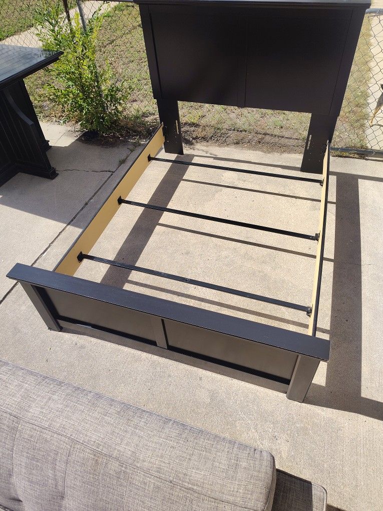 Queen Bed Frame (free delivery)
