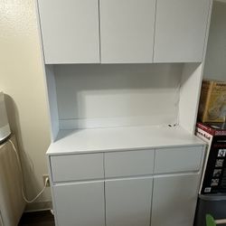 built kitchen pantry cabinet