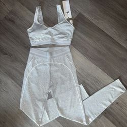 Grey alo set