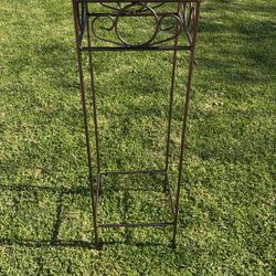 Plant Stand
