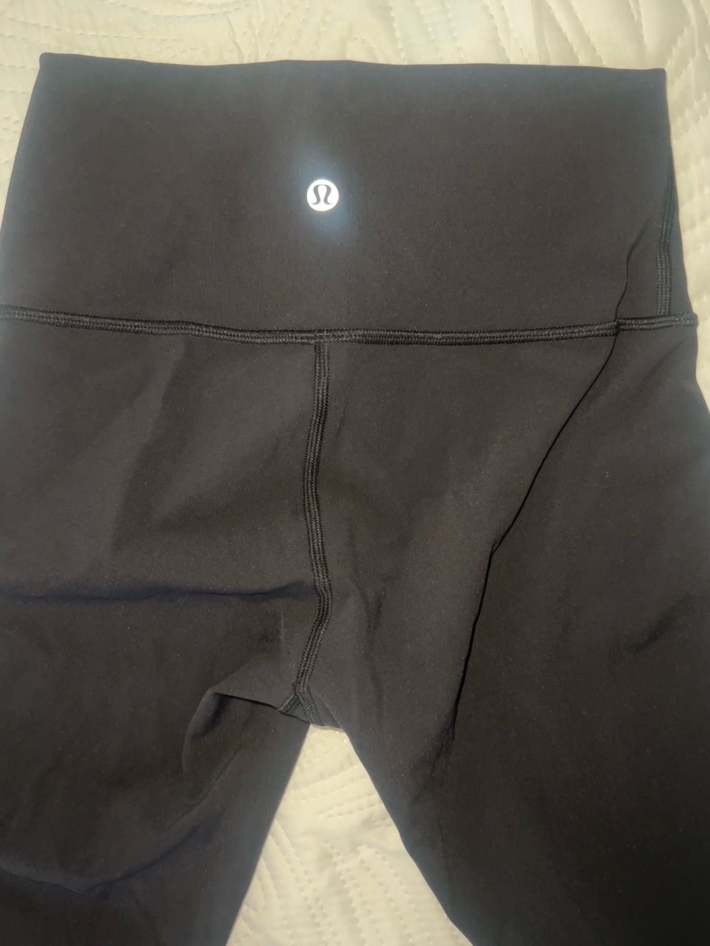 Lululemon Wunder Under High-Rise leggings size 4