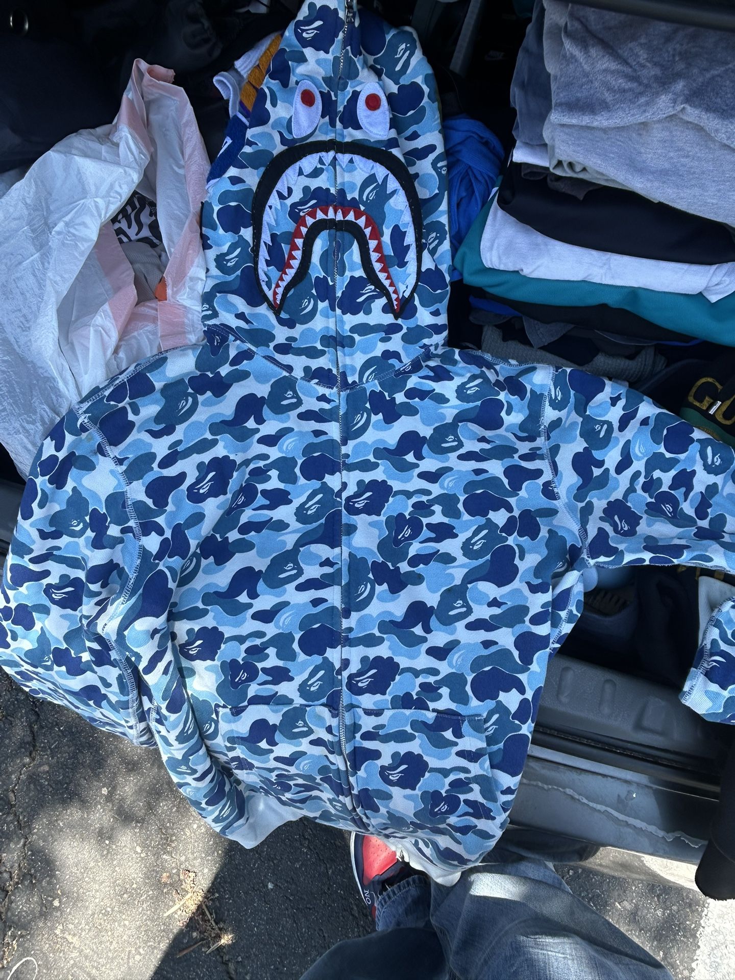 2 designer Hoodies