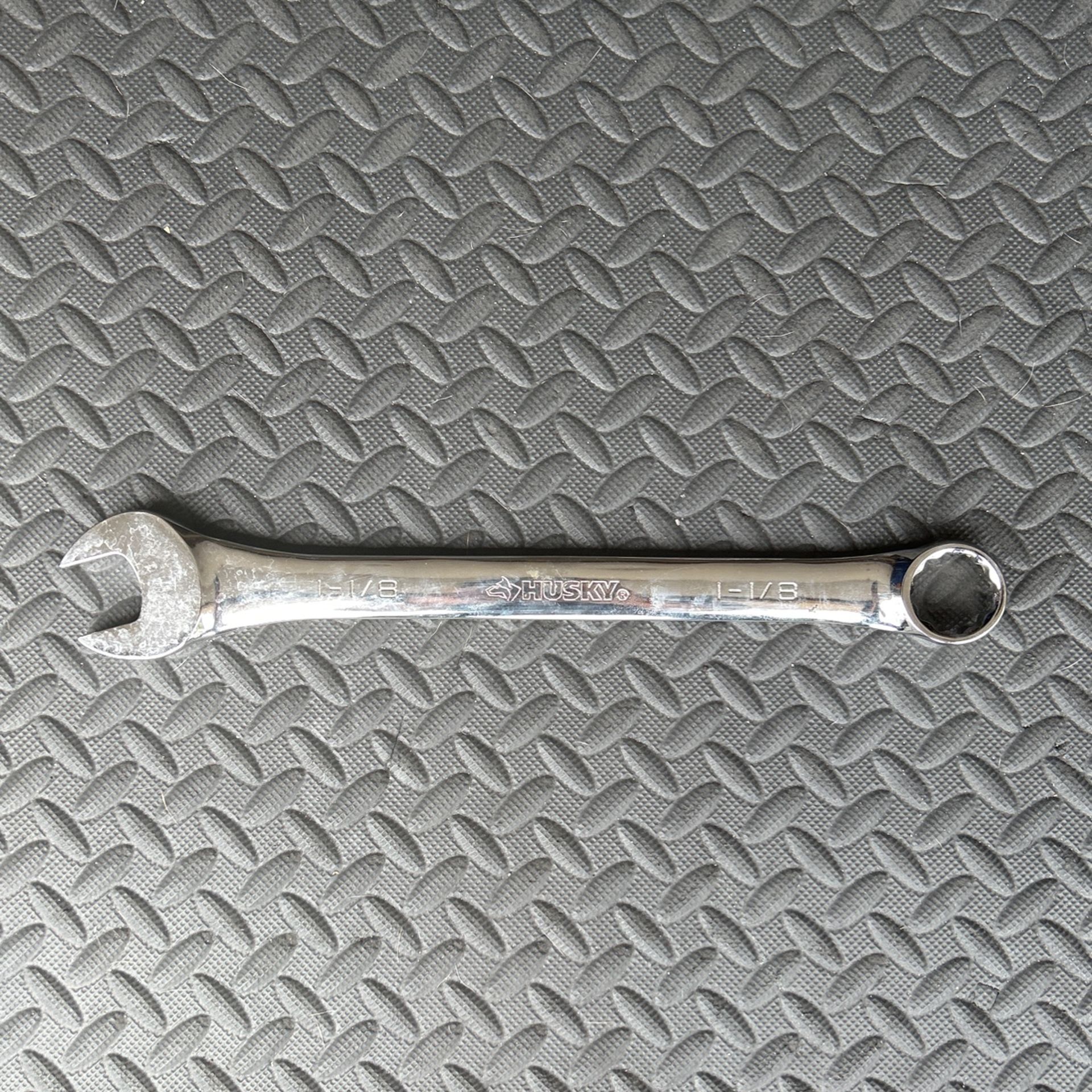 Husky 1-1/8 in. 12-Point SAE Wrench