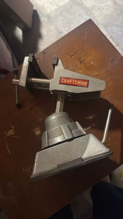 Craftsman Swivel Base Bench Vise