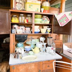 Estate Sale All Antique And Vintage Only 