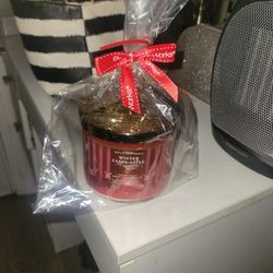 Winter Candy Apple Candle