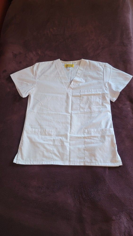 Red & White Scrubs (Set Of 2)