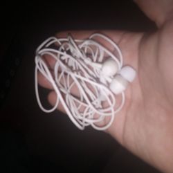 Wired Earbuds For Android