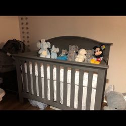 Baby Crib 