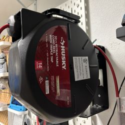 ###HUSKY 50FT RETRACTABLE TRIPLE TAP CORD SYSTEM ###